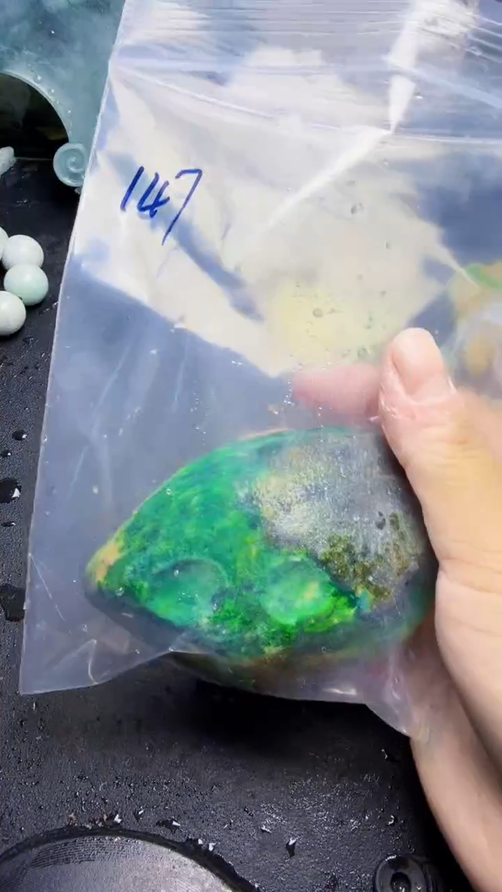 未镶嵌挂件翡翠青*房天然翡翠147