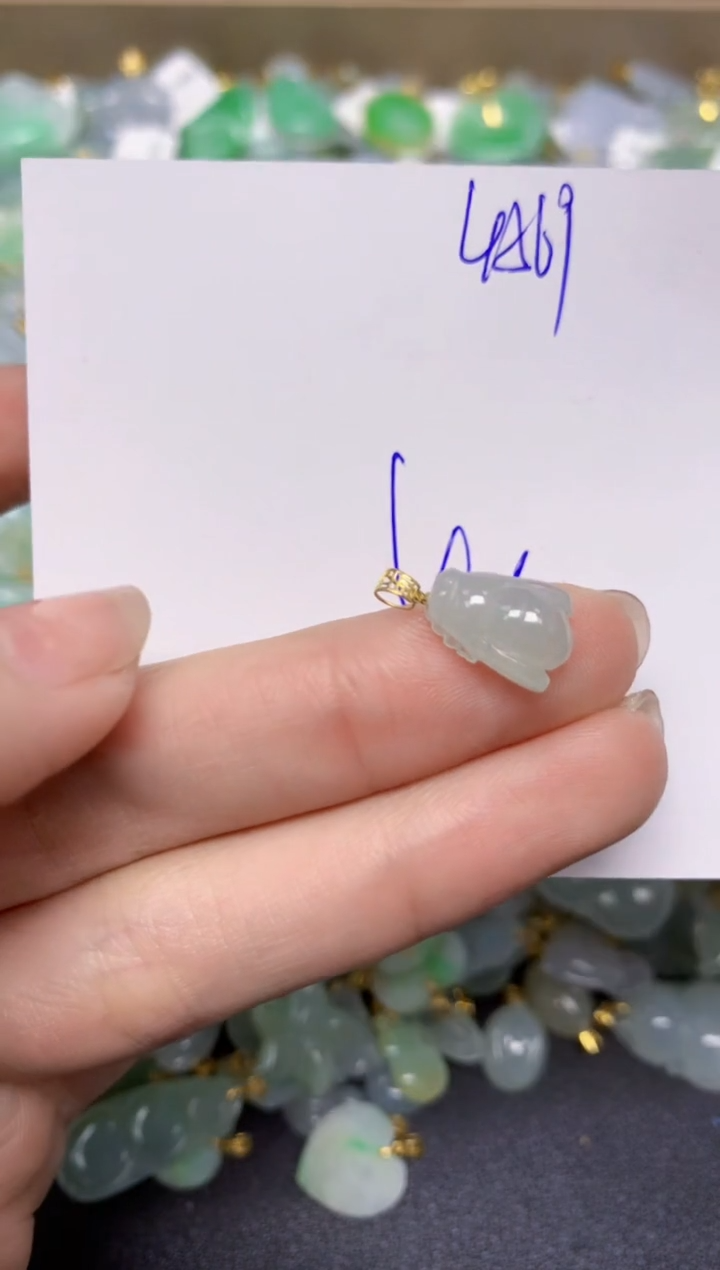 【闪购商品】翡翠颈饰18K金镶嵌天然翡翠A货