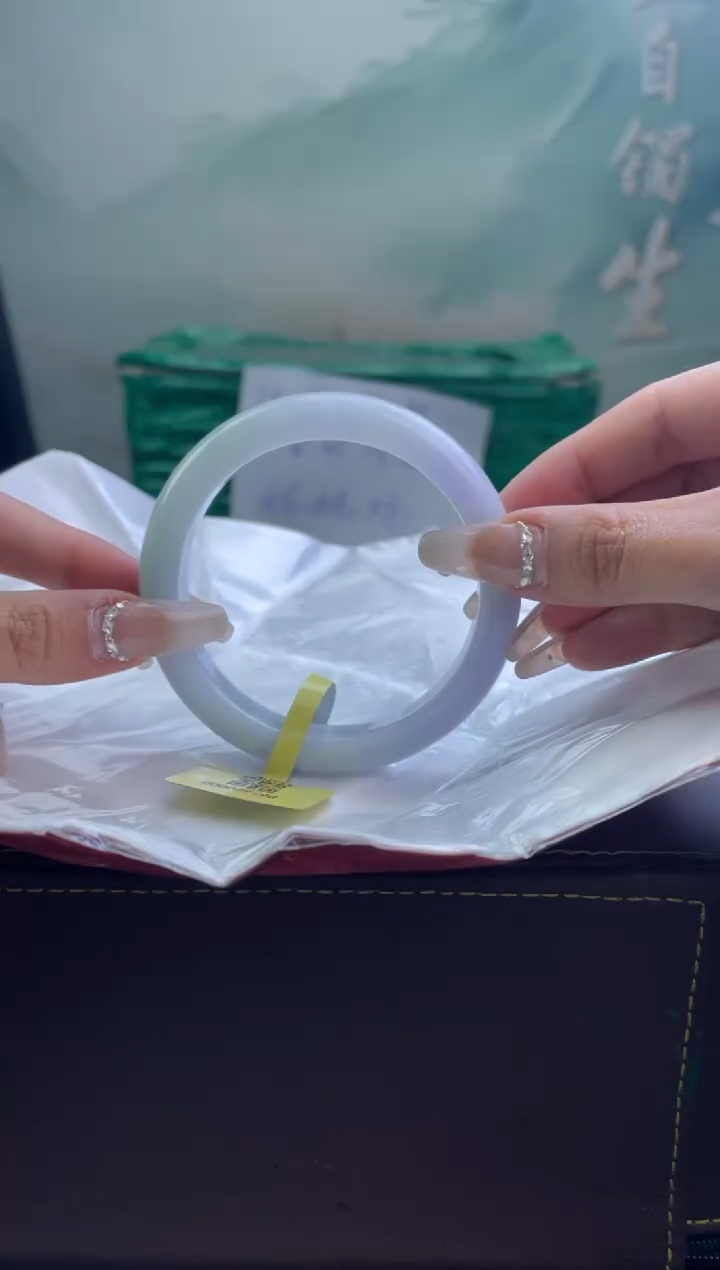 翡翠手镯未镶嵌19翡翠手镯