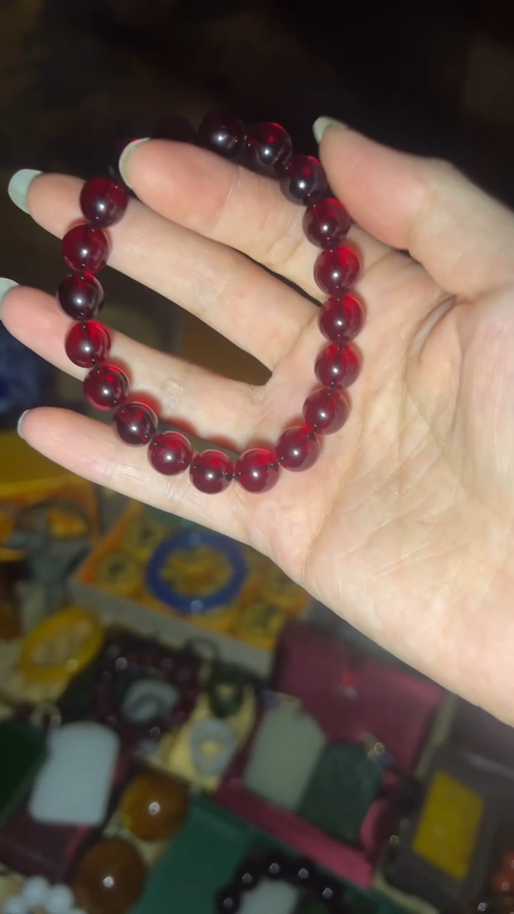 未镶嵌血珀手串闪购高端商品链接