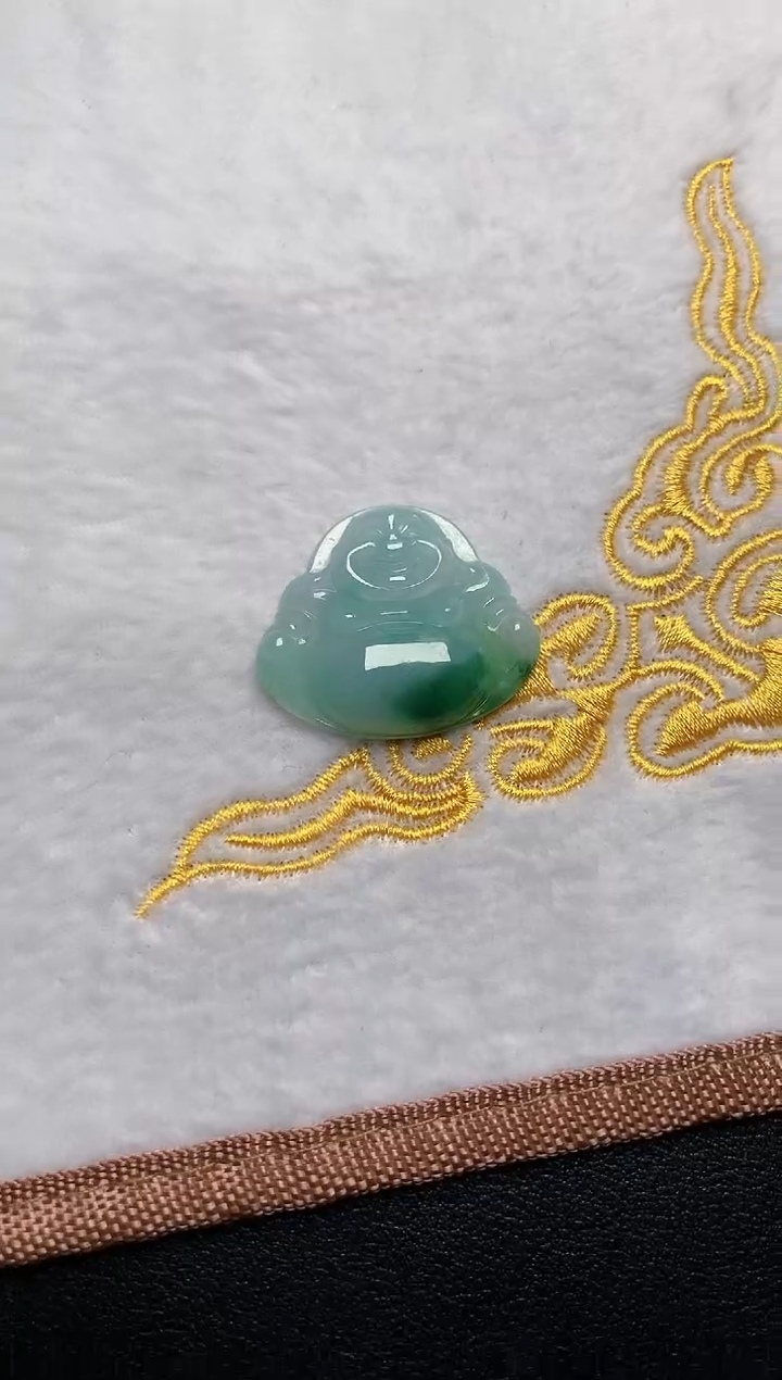颈饰未镶嵌翡翠1