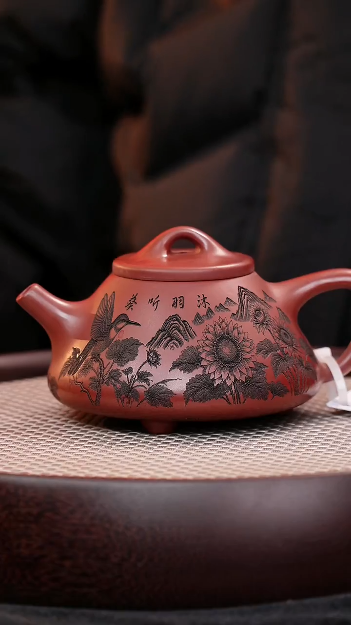 茶壶紫砂宜兴紫砂壶满刻子冶