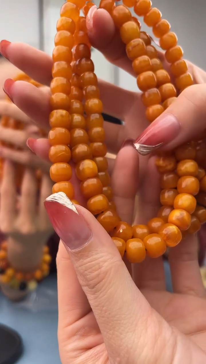 【闪购商品】蜜蜡珠宝奇石未镶嵌假一赔十，多样性发一件微瑕052