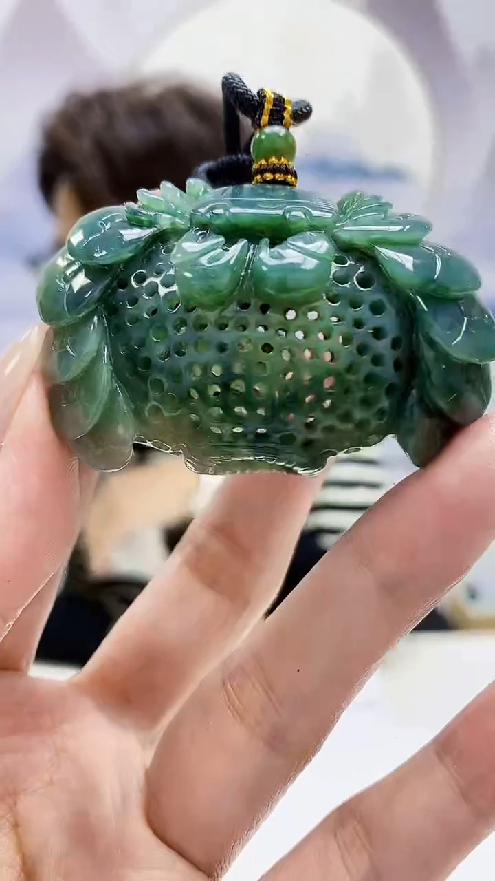 定制翡翠未镶嵌5159MM-毛货挂件65