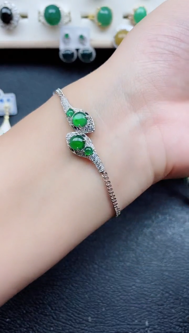 【闪购商品】翡翠戒指银S925镶嵌11111