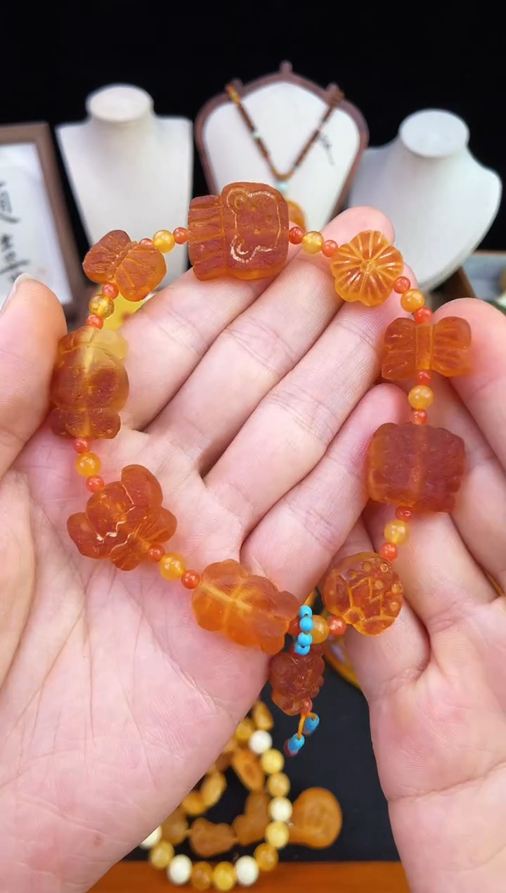 琥珀未镶嵌珠宝奇石柒月