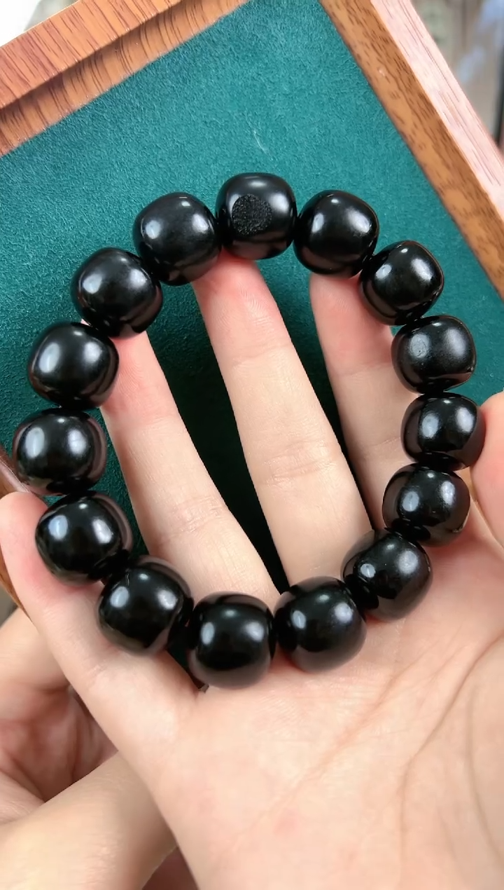 【闪购商品】和田玉手链未镶嵌新疆和田玉玉龙喀什河墨玉老型手串16