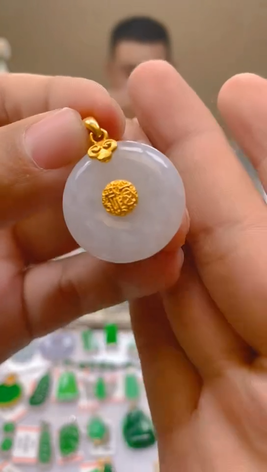 【闪购商品】翡翠颈饰18K金镶嵌新号开播，全场乱卖