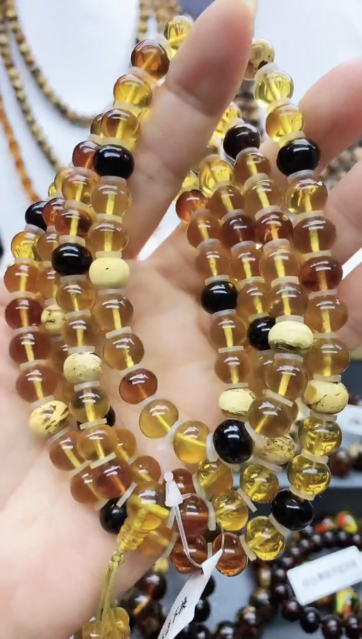 【闪购商品】琥珀颈饰未镶嵌9琥珀