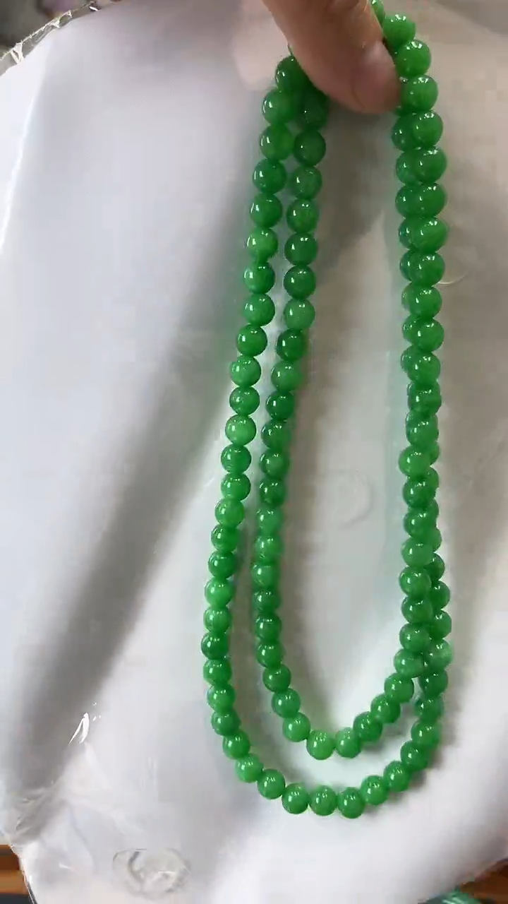 【闪购商品】砖雕闪44 辣阳绿项链