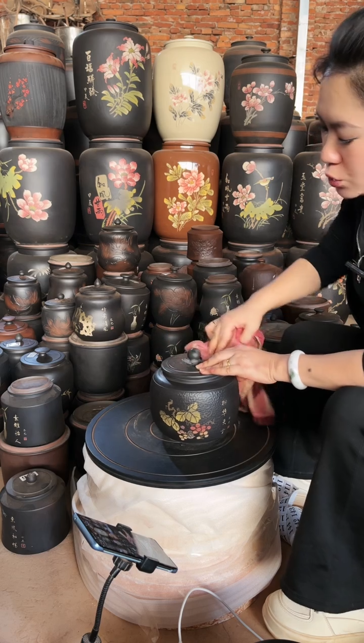 【闪购商品】壶瑕疵茶叶罐苹果彩填  097