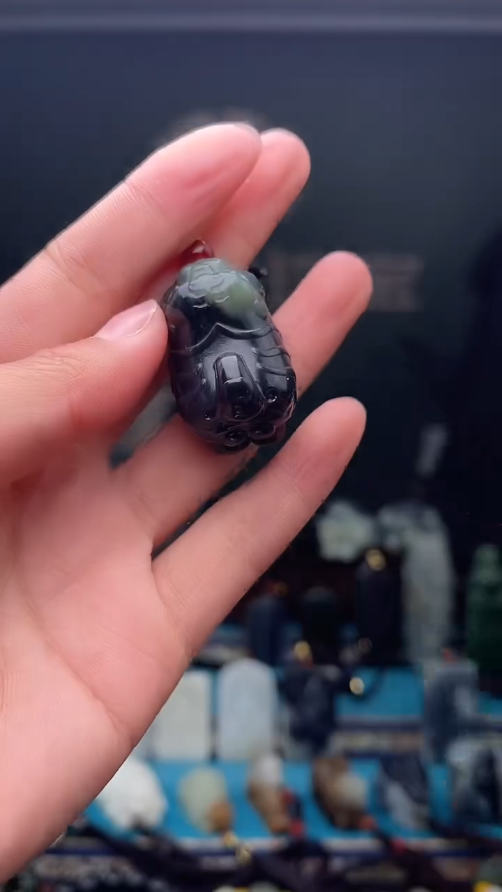 未镶嵌和田玉挂件1