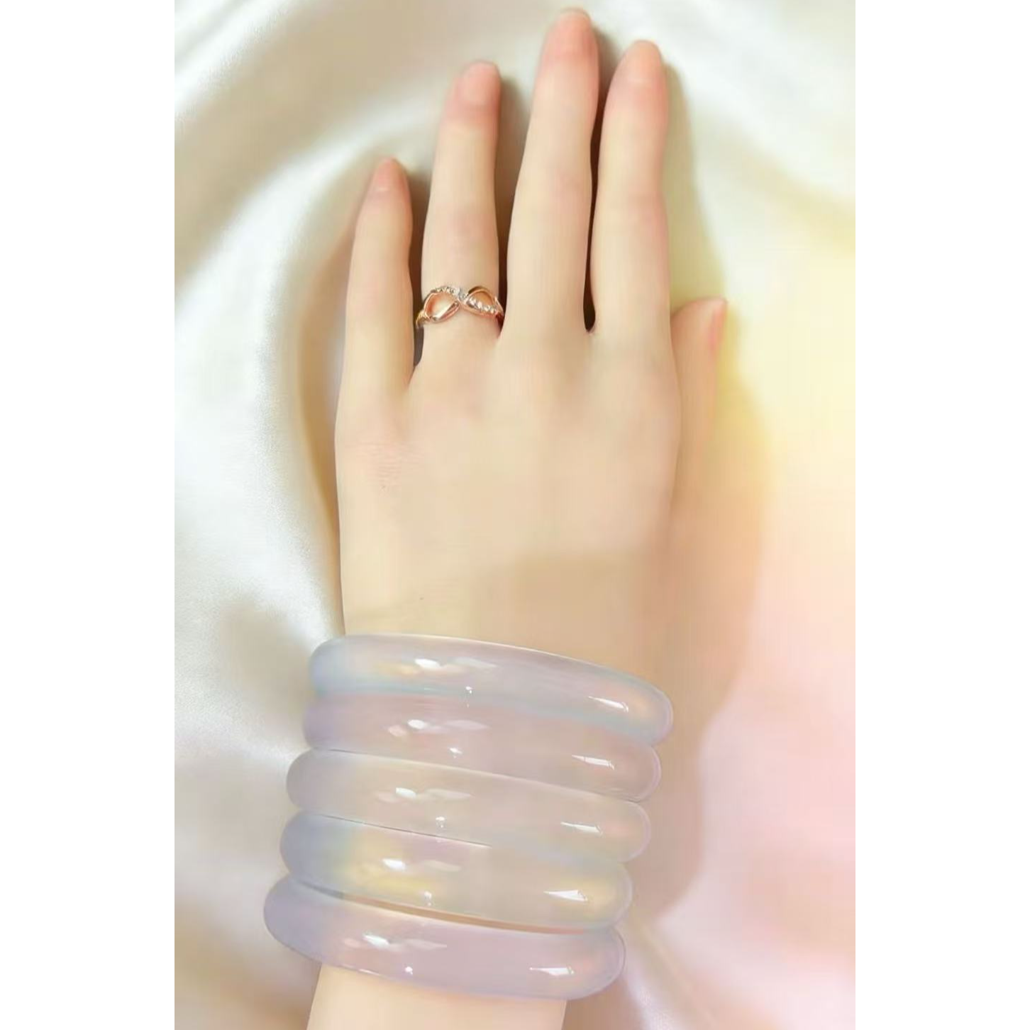 99.9纯天然玛瑙手镯