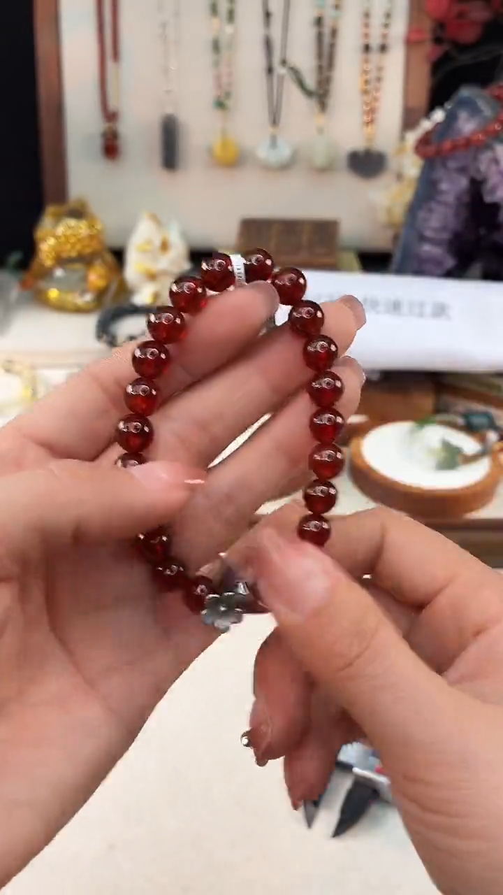 未镶嵌手链石榴石@@I0120E020539