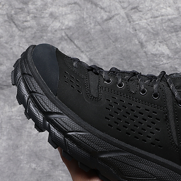 托 经典运动鞋休闲网面时尚休闲鞋极简风休闲风运动风