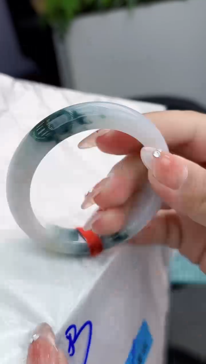 【闪购商品】翡翠手镯未镶嵌翡翠手镯