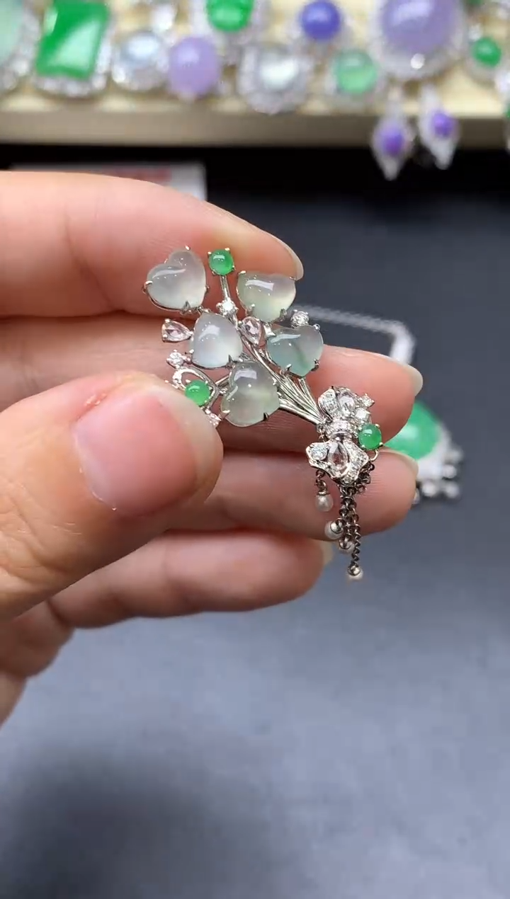 颈饰18K金镶嵌翡翠368中国好珍宝