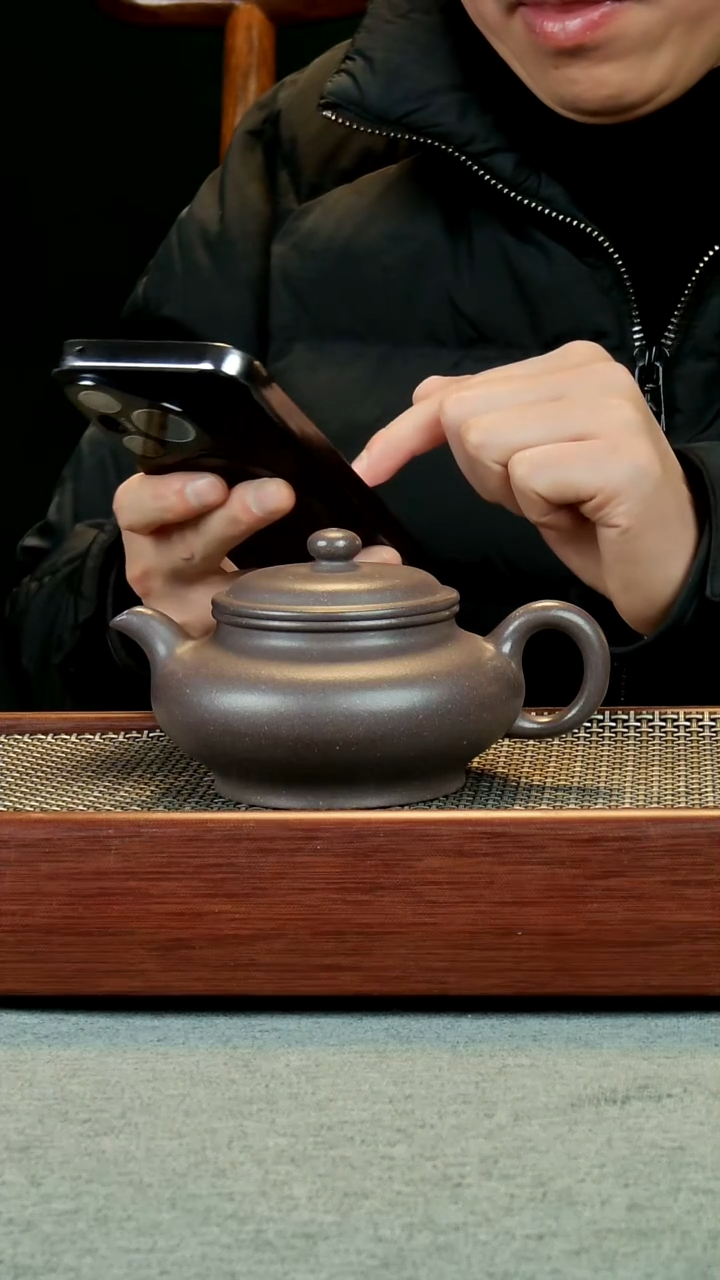 茶壶紫砂虚扁全手工高温青灰290cc