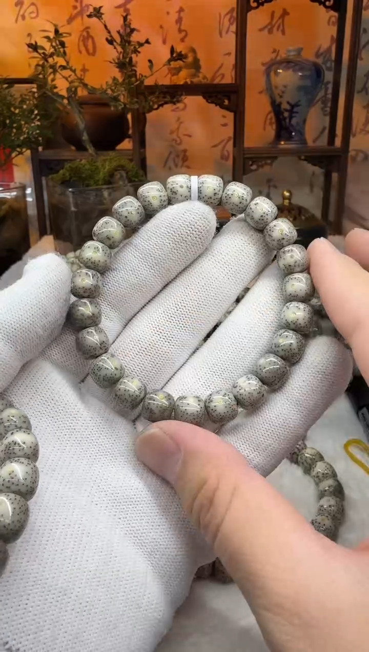 【闪购商品】星月菩提吊坠10x9糯冰奶奶灰双留白