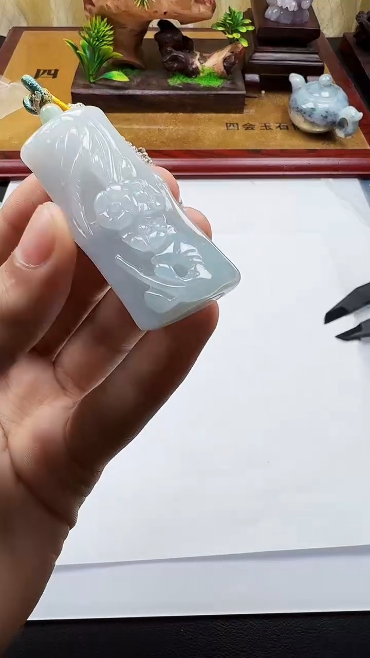 吊坠(不含链)未镶嵌翡翠1