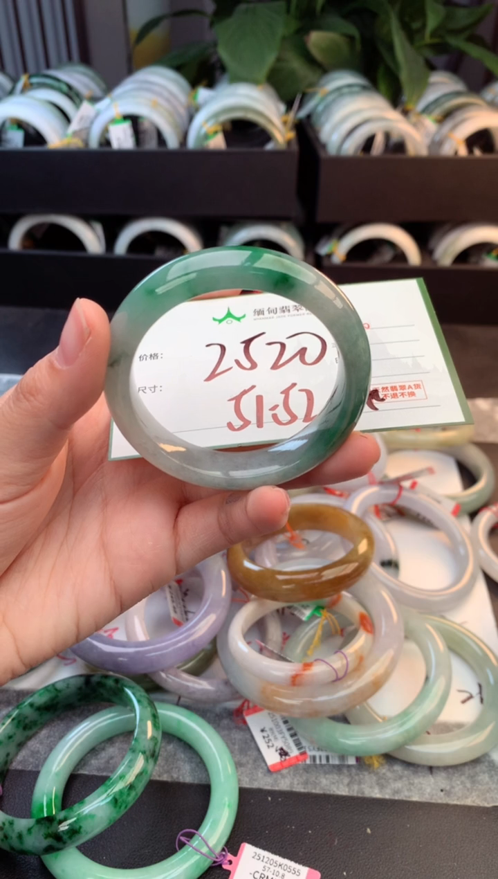 未镶嵌定制翡翠毛货需精细抛光+多样性拍1发1