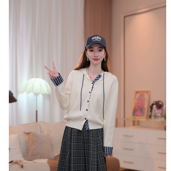 【新款上新】马克华菲女装衬衫连帽气质时尚安迪绒针织衫F53004A653