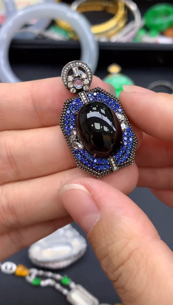 颈饰18K金镶嵌翡翠708-中国好珍宝