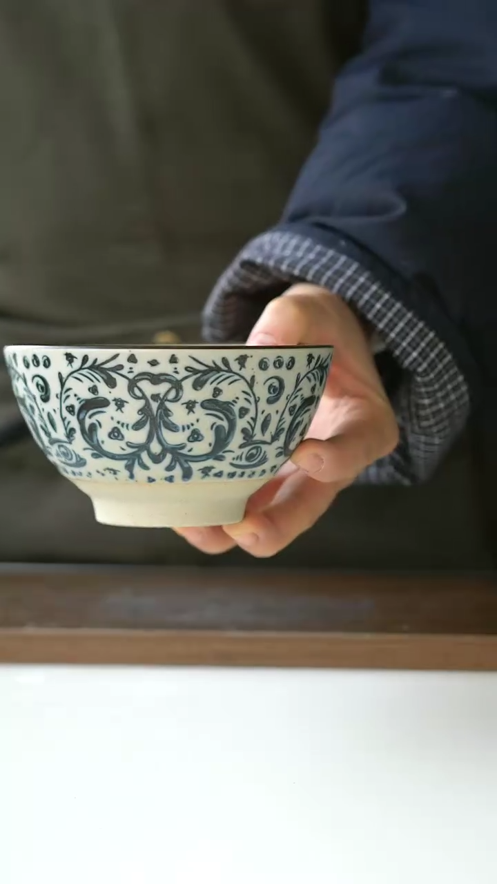 【闪购商品】陶瓷粗陶手绘鸢尾米饭碗12cm@4-2@