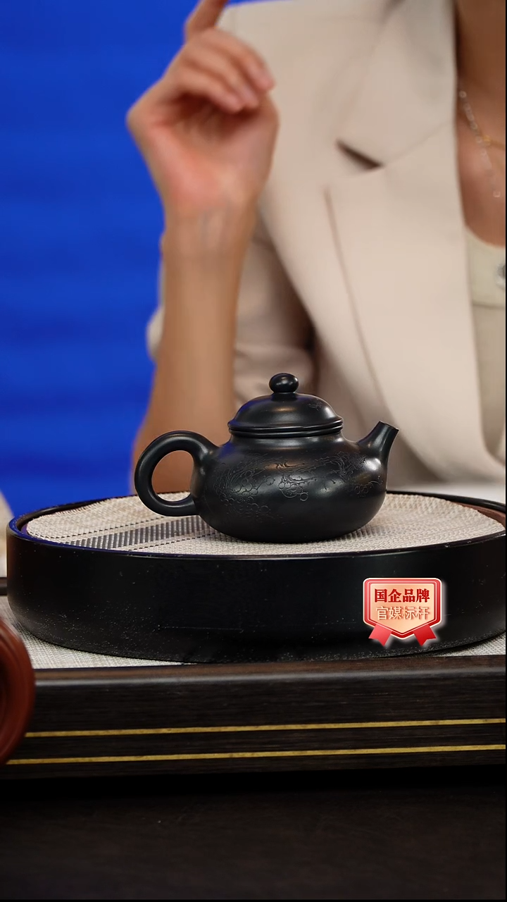 茶壶紫砂鲍静贞 