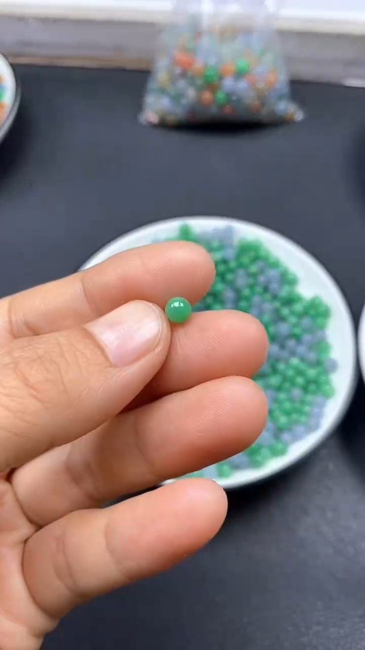 未镶嵌定制翡翠雪欣散珠定制diy