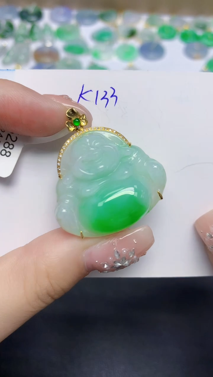 颈饰18K金镶嵌翡翠天然缅甸翡翠A货翡翠百元以上9元证书费自理