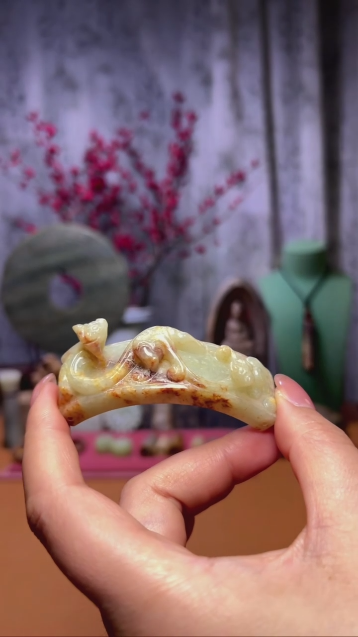 颈饰足银镶嵌和田玉水**青挂件