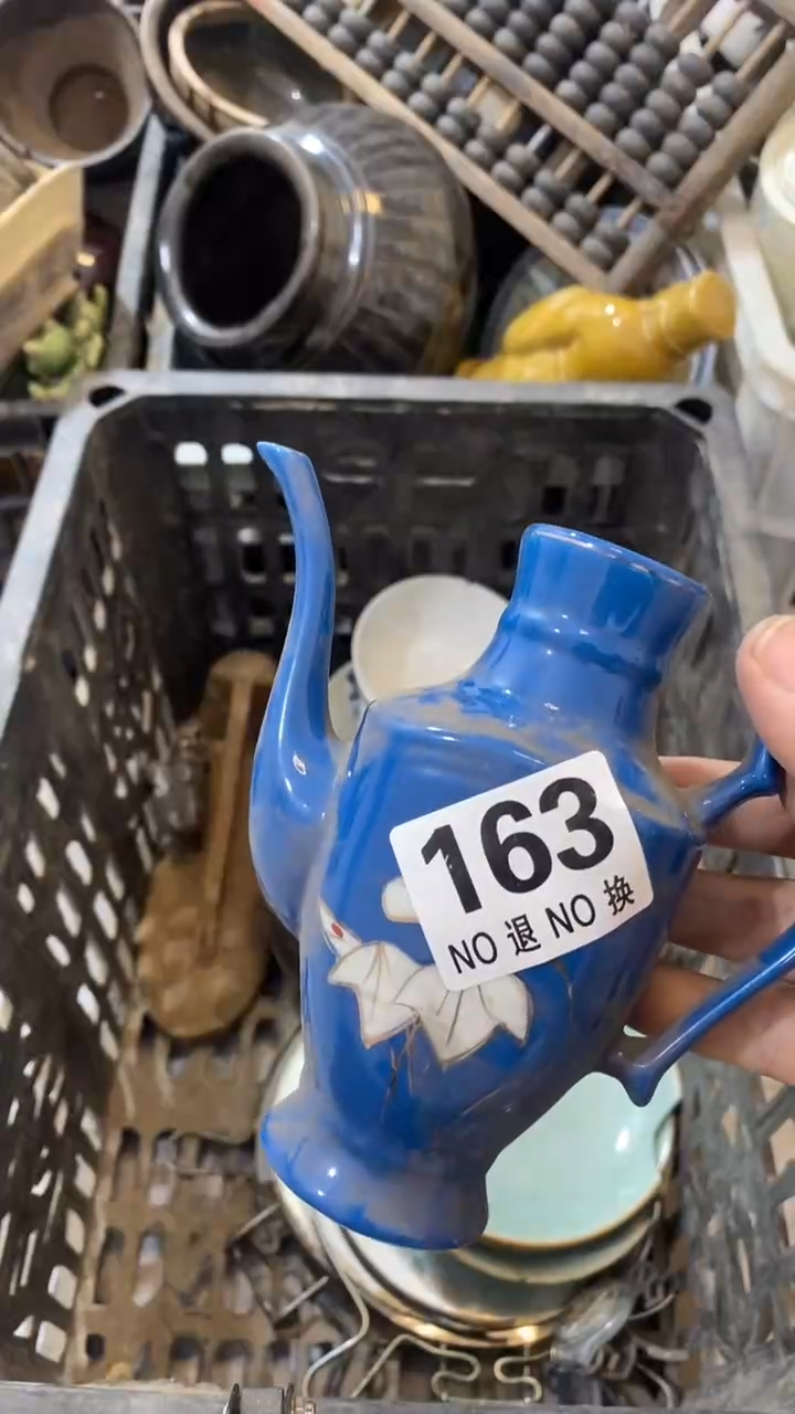 禅**味家具摆件一个