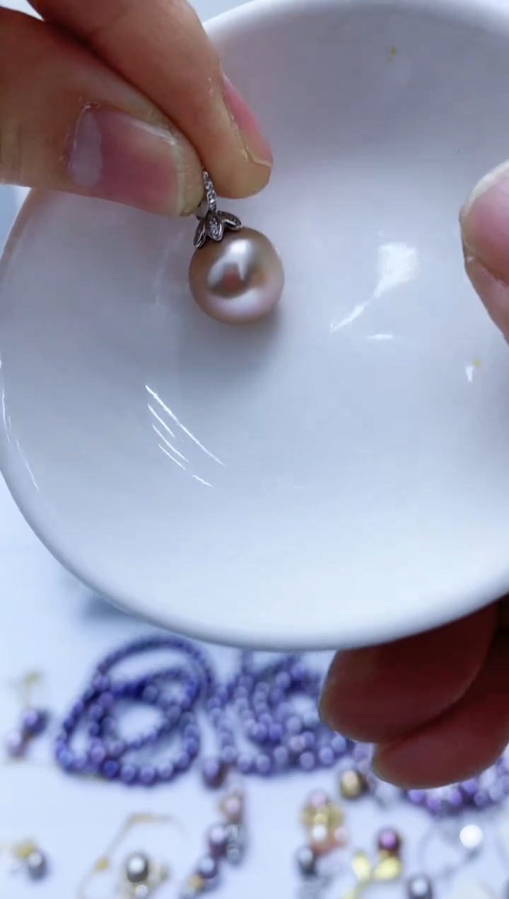 【闪购商品】淡水珍珠颈饰银S925镶嵌吊坠