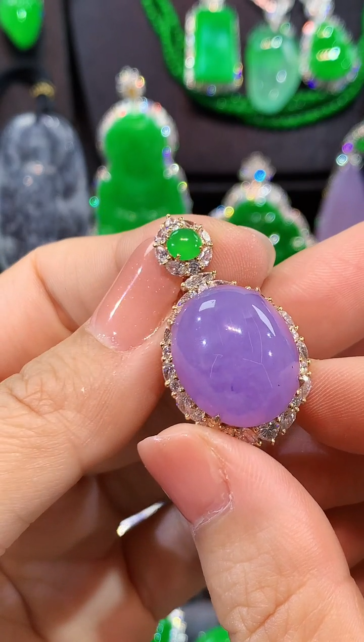 吊坠(不含链)18K金镶嵌翡翠吊坠