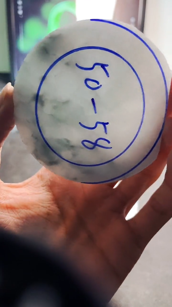 未镶嵌翡翠定制翡翠曾**少翡翠
