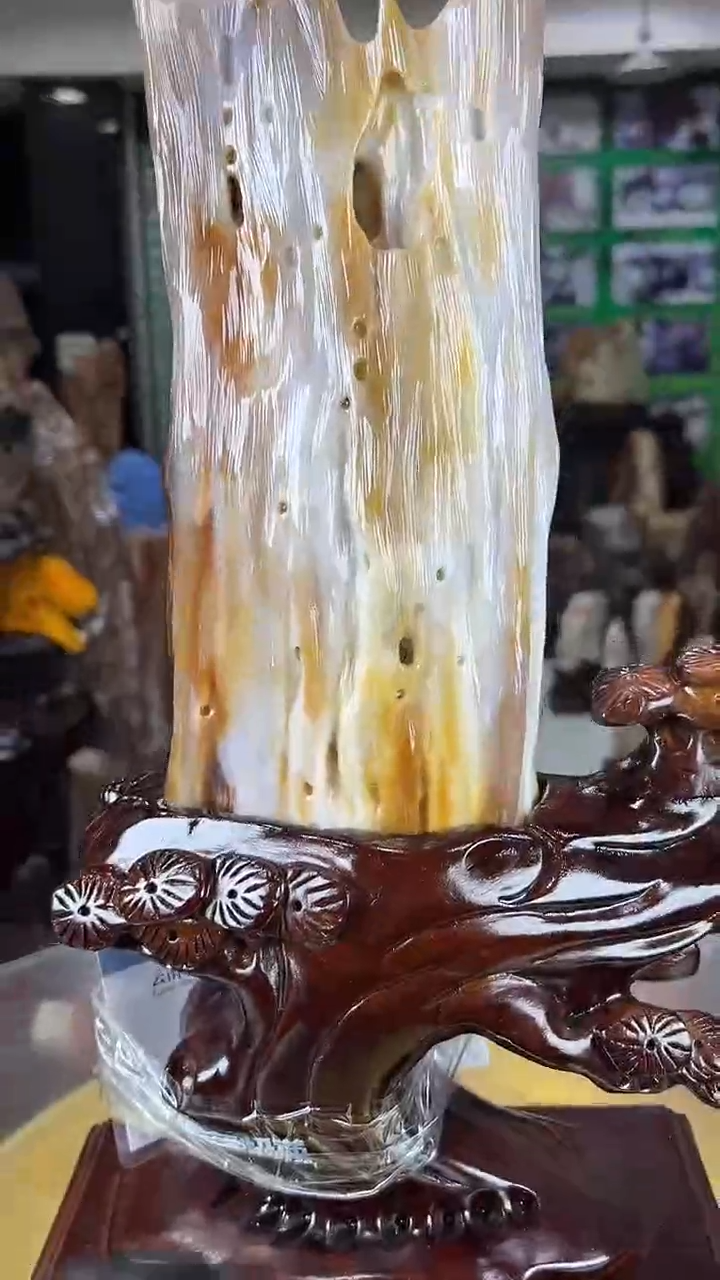 缅甸天然树化玉摆件