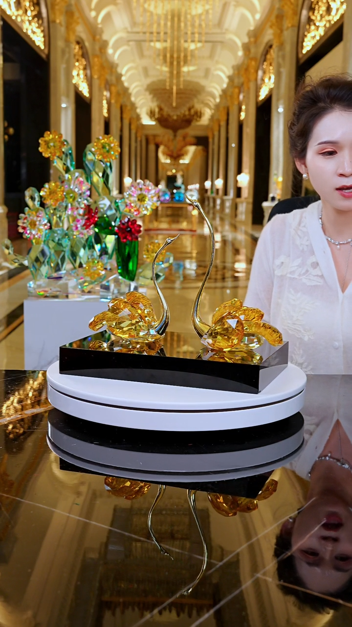 摆件YB00693天鹅摆件一组+黑底座30*20