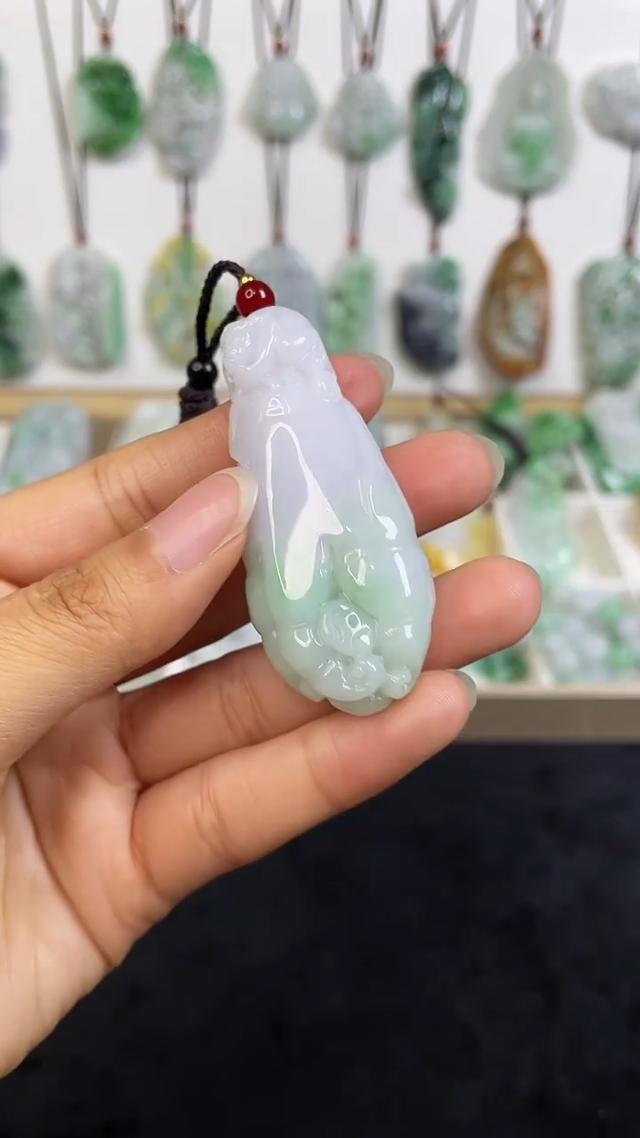 颈饰未镶嵌翡翠1