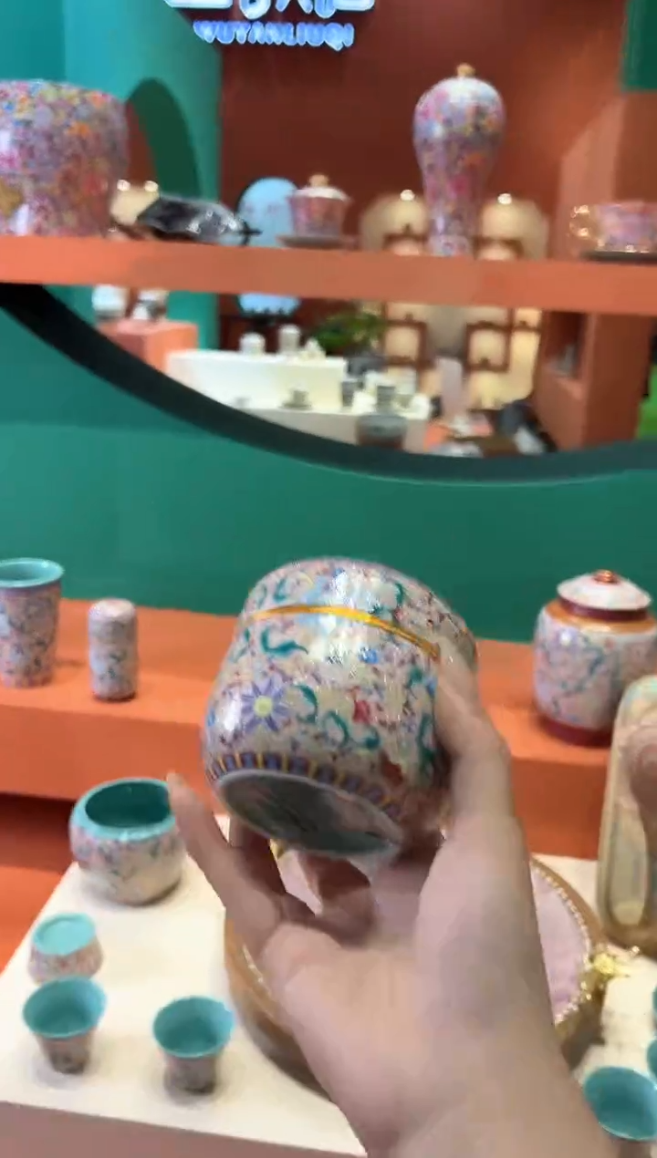 瓷片如图所示如图所示