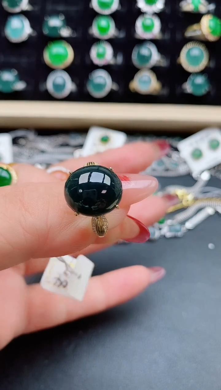 【闪购商品】翡翠戒指银S925镶嵌50850