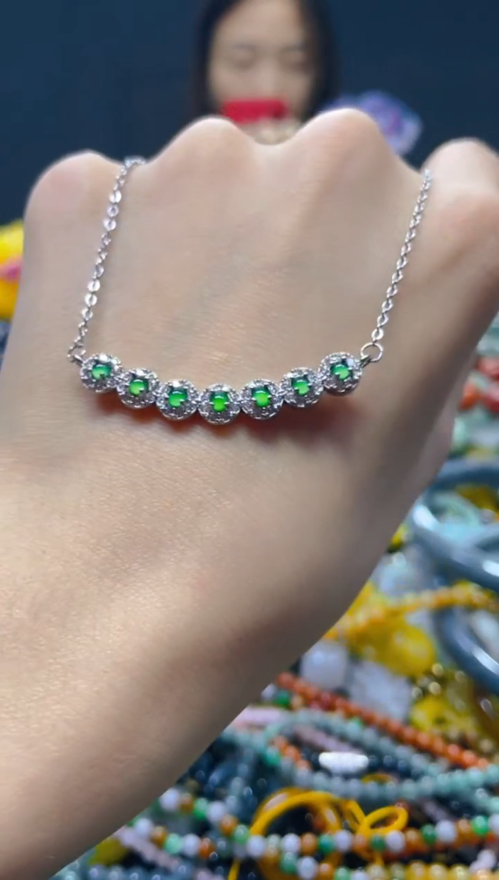 翡翠未镶嵌颈饰/S/翡翠A货，一件也是批发价