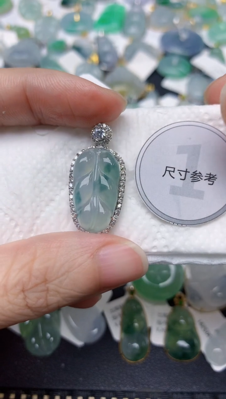 颈饰未镶嵌翡翠天然缅甸A货翡翠