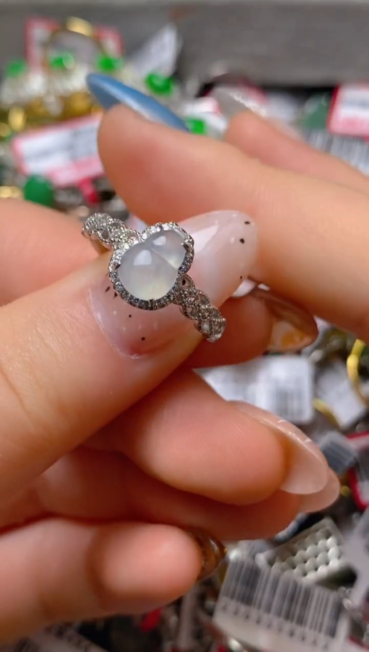 银S925镶嵌戒指翡翠百内无证书