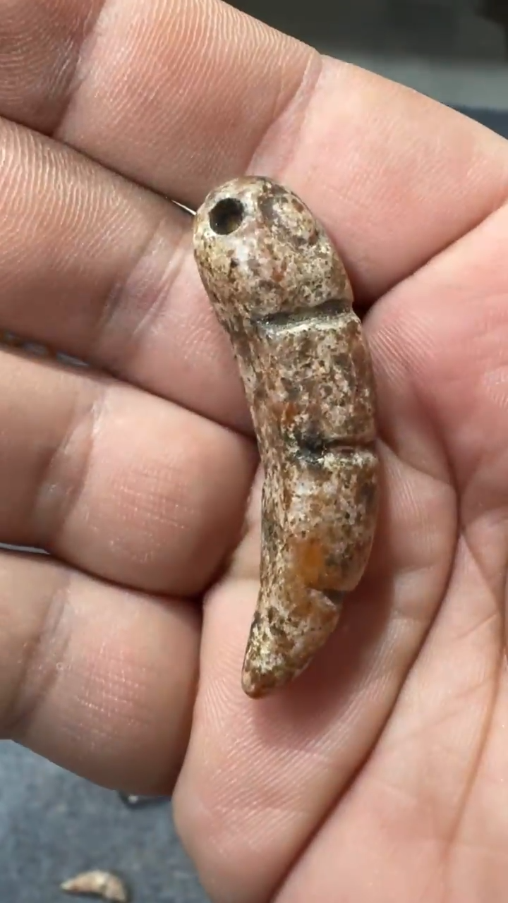 未镶嵌和田玉挂件和田玉挂件