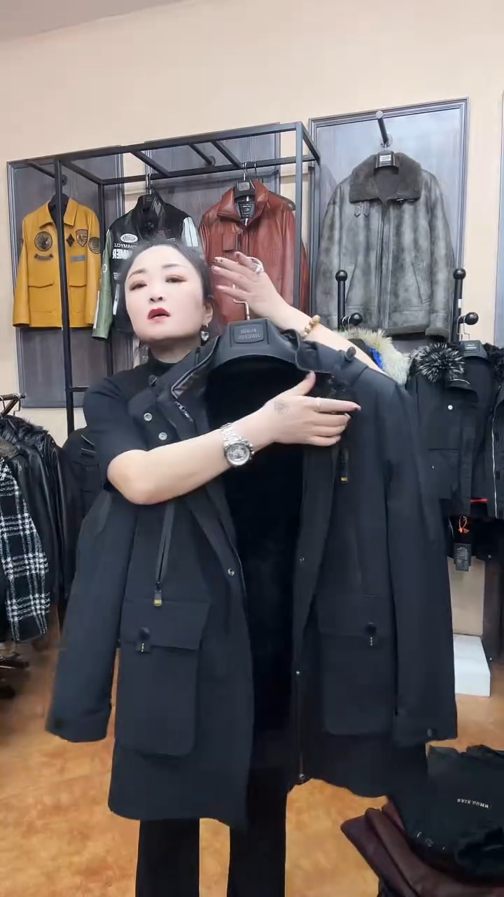 羊皮皮毛一体100-135斤