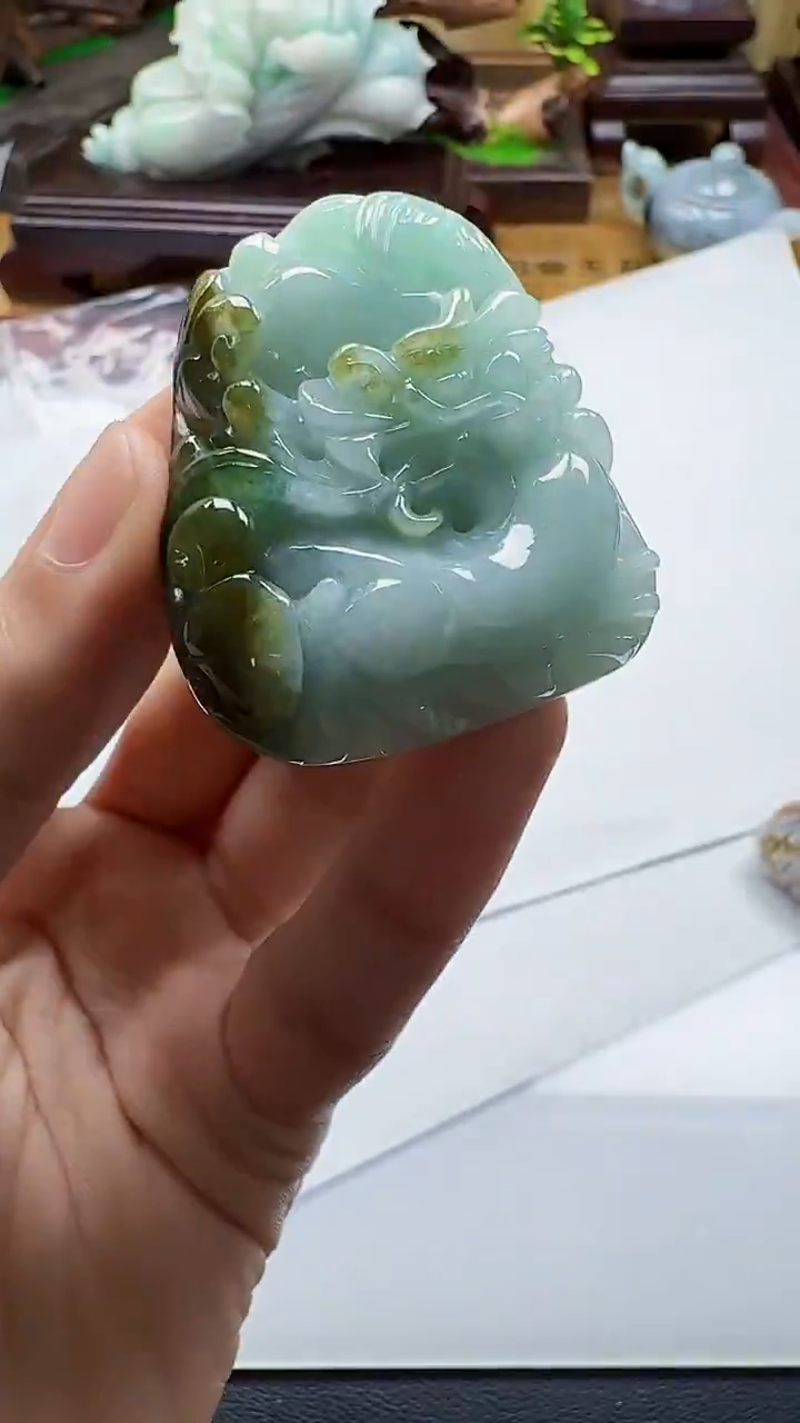 吊坠(不含链)未镶嵌翡翠1