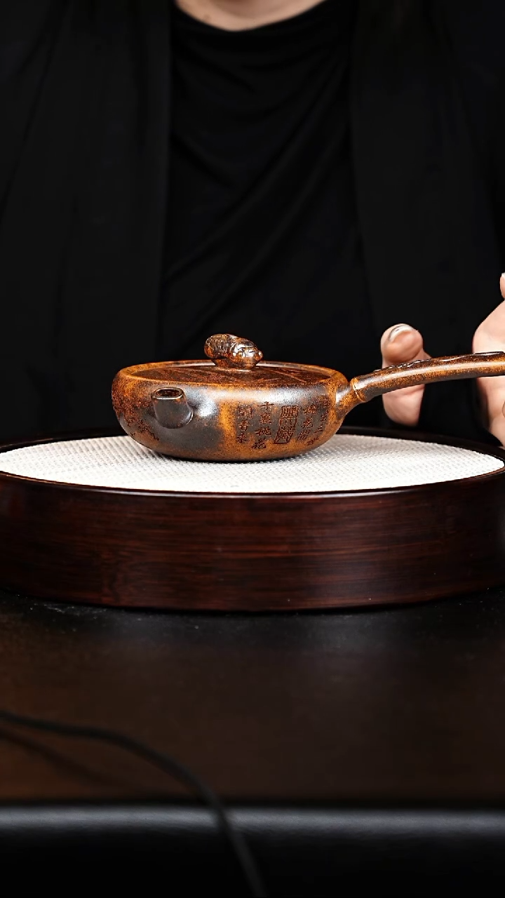 茶壶紫砂唐羽壶