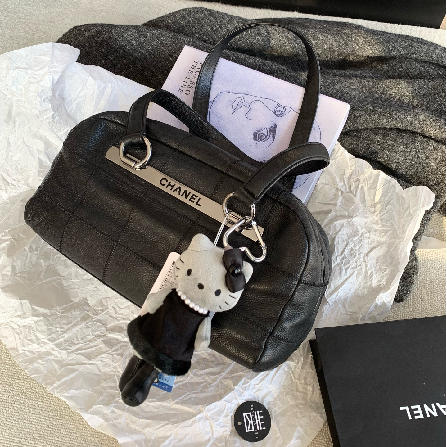 95新 Chanel/香奈儿 黑银鱼子酱保龄球包 30cm 18727077