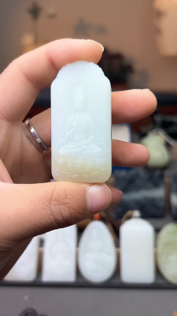 【闪购商品】和田玉把件未镶嵌吊坠